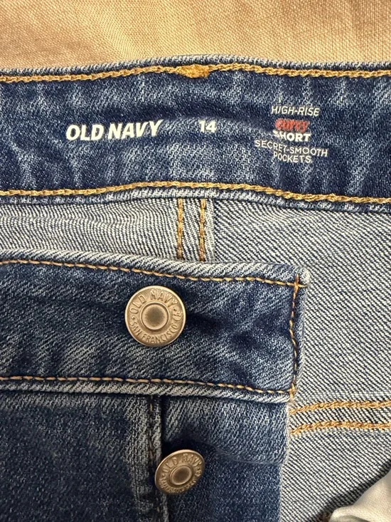 Old Navy Dark Blue High-Rise Cutoff Denim Shorts button fly size 14, new - Picture 2 of 3